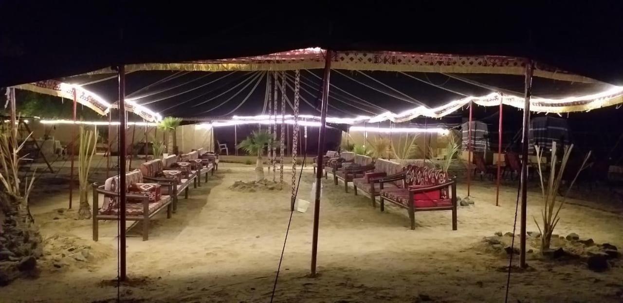 ホテル Royal Tours Permanent Camp ウムラッジ エクステリア 写真