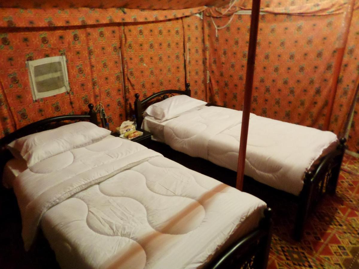 ホテル Royal Tours Permanent Camp ウムラッジ エクステリア 写真